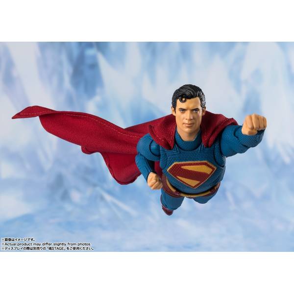 S.H.Figuarts Superman - image 8
