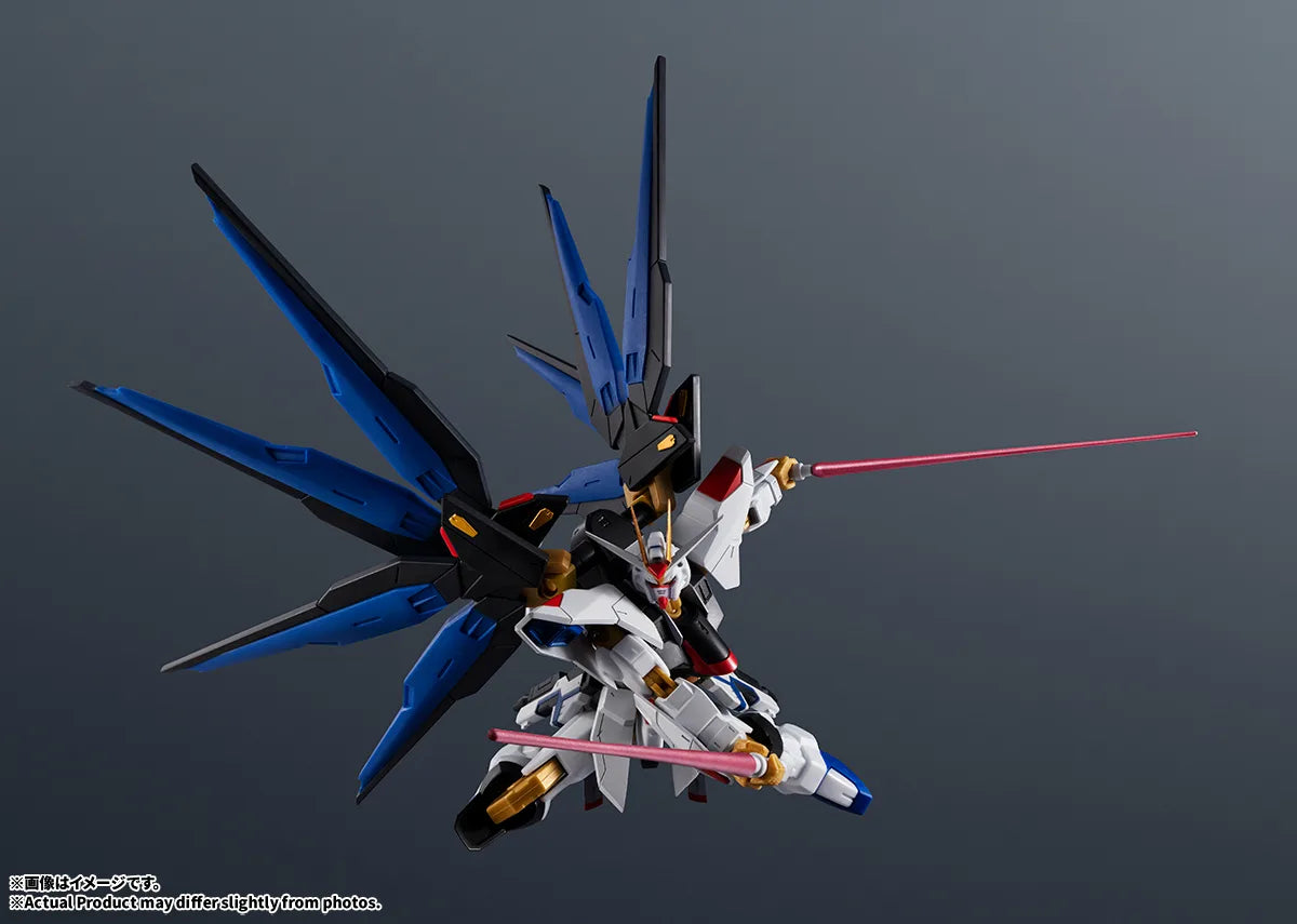 GUNDAM UNIVERSE ZGMF-X20A Strike Freedom Gundam Renewal - official image 3