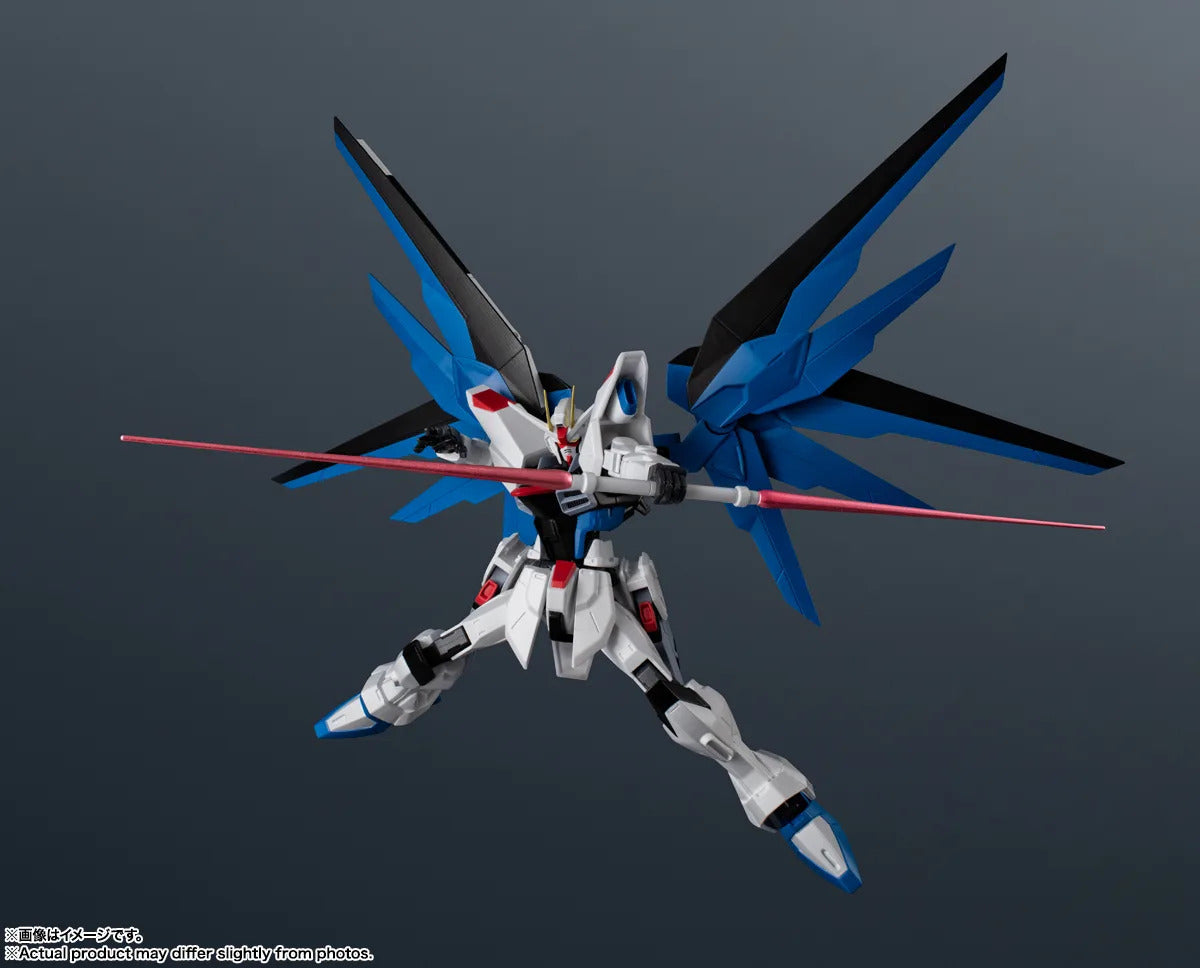 GUNDAM UNIVERSE Freedom Gundam Renewal - image 7