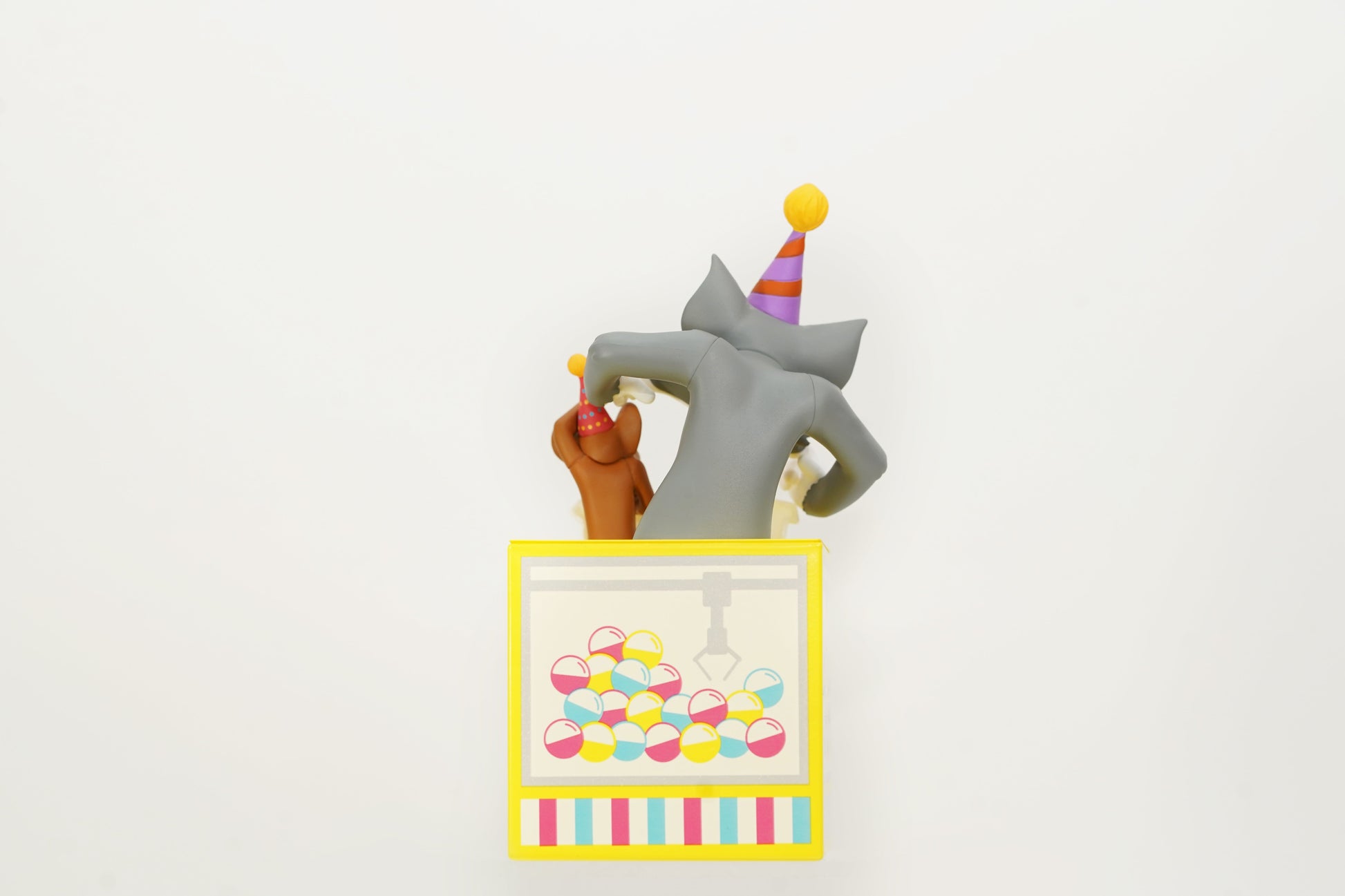 Tom Jerry - Mysterious box Series - Party Surprise Figure by SOAP STUDIO - image 3