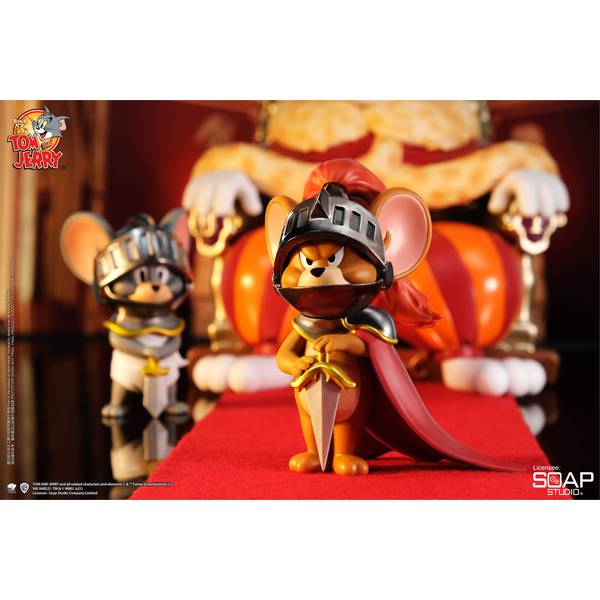 Tom and Jerry: Jerry & Tuffy Royal Court Figure - image 4