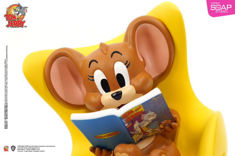 Tom and Jerry Jerry Reading Time Statue - image 3