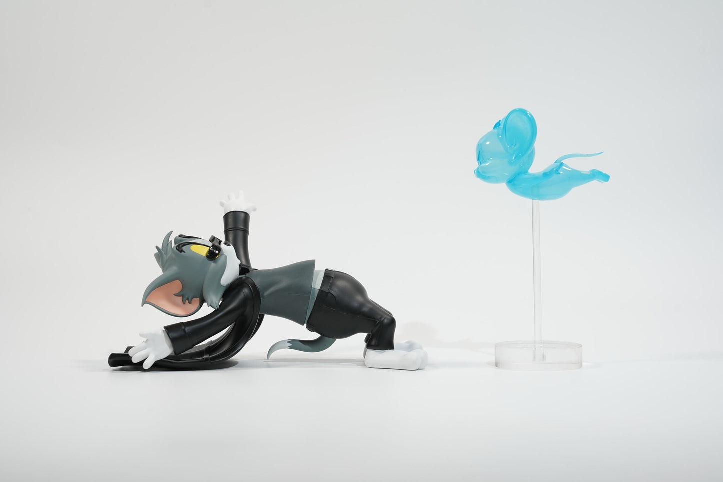 00th anniversary of Warner Bros Tom and Jerry as The Matrix Statue By SOAP STUDIO - image 7