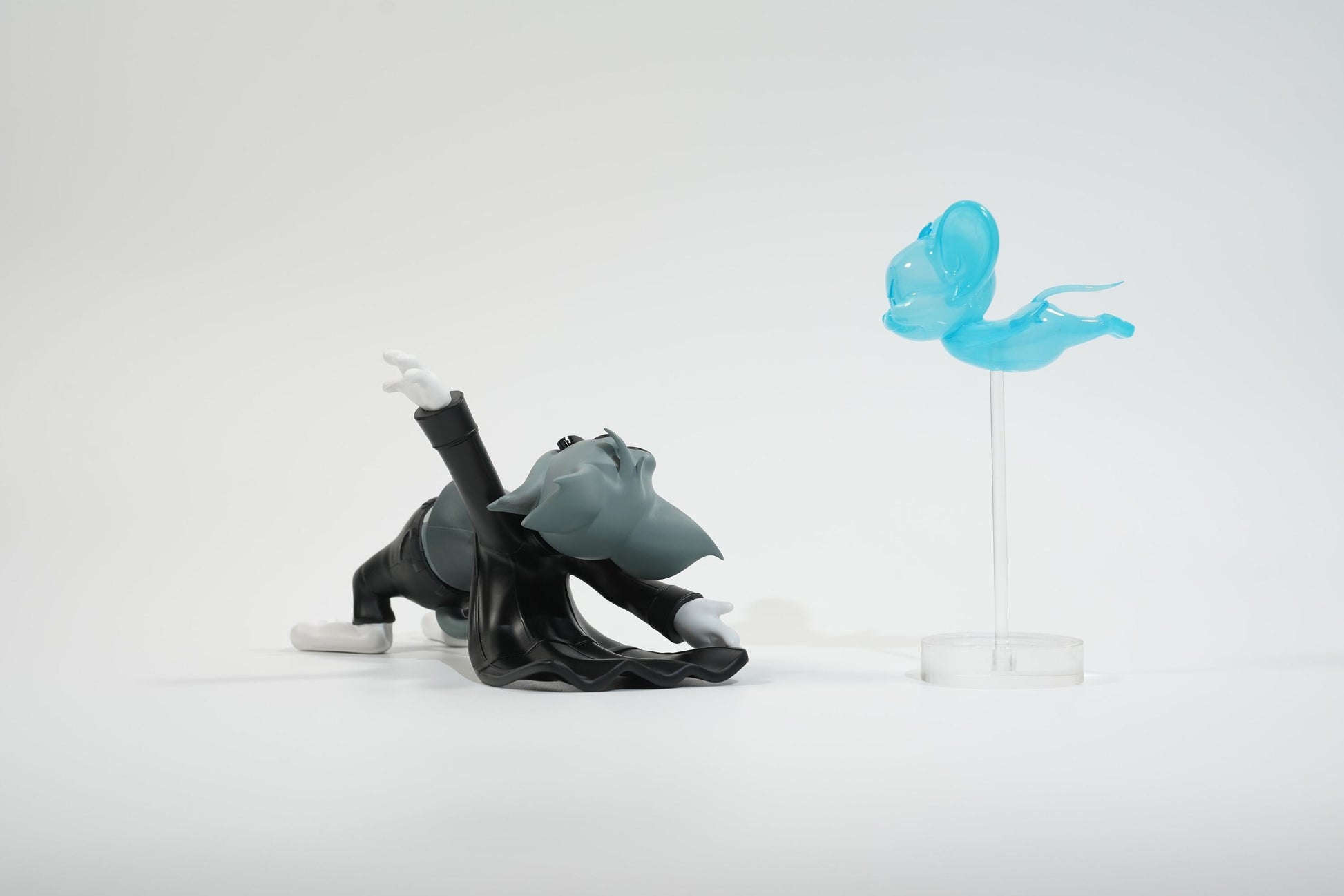 00th anniversary of Warner Bros Tom and Jerry as The Matrix Statue By SOAP STUDIO - image 2