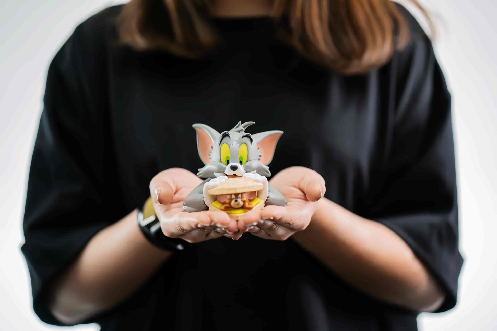 Tom and Jerry Mini Toast Bust Figure - image 3