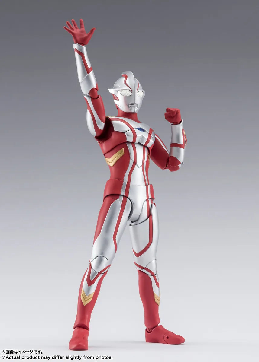 S.H.Figuarts Ultraman Mebius (Reissue) - official display view 3