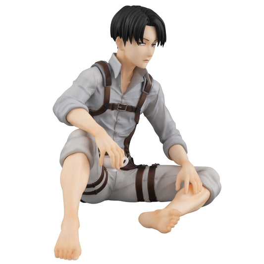 MegaHouse G.E.M. Series Attack on Titan Palm-Size Levi Figure - official image 1
